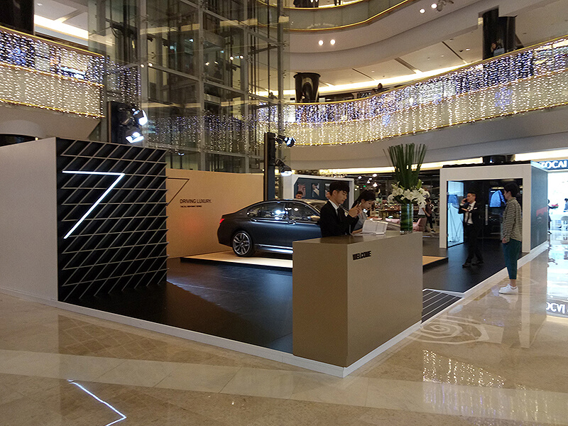 BMW 7系深圳外展